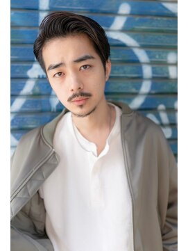 イオ 本厚木(io) 七三かきあげメンズカットビジネス黒髪ニュアンスパーマ