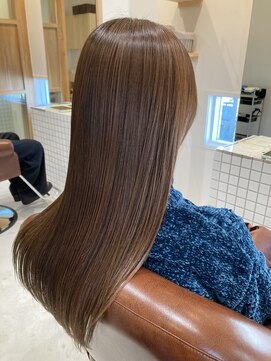 ファスナーグランデ(fustener grande) Aライン　明るめグレージュ