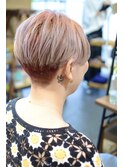 刈り上げショートのデザインカラー
