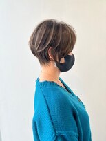 アルトル 池袋(altru) ◇大人可愛い30代40代50代白髪ぼかしショートボブくびれショート