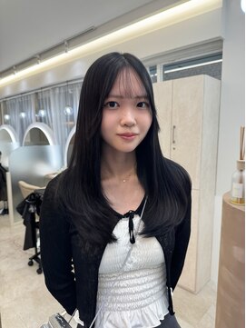 ネモネ バイ ミリー 梅田茶屋町(nemone by milly) 【梅田 茶屋町】レイヤーカット×グレー