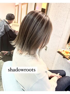 ナブラ(NABLA) シャドールーツスタイル『白髪ぼかし』