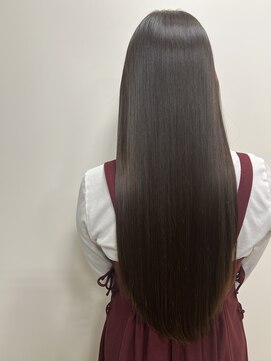 クララ トヨハシ(CLALA Toyohashi) 髪質改善トリートメント