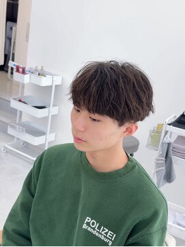 アビー ランシェル(ABEY LENCIEL) ソフトツイスパ/刈り上げマッシュ