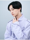 ビジネスにも◎メンズセンターパートに毛流れニュアンスパーマ
