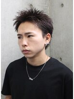 オーシャントーキョー ホワイト 原宿(OCEAN TOKYO WHITE)&nbsp;スパイキーショート刈り上げフェードツーブロック七三パーマ