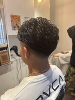 アメラボ 平針店(AmeLab)&nbsp;【短髪フェードでもパーマで毛流れを！】山本凌也