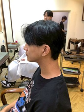 レボルトヘアー(R EVOLUT hair) 刈り上げセンターパート/波巻きツイストスパイラル/柏駅