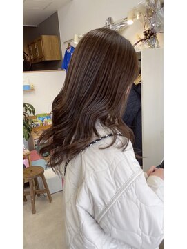 オリビアヘアー(OLIVIA HAIR) 初カラー柔らかナチュラルブラウン♪