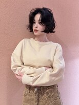 プロス(Pros)&nbsp;ボブパーマ　黒髪ボブ　ニュアンスパーマ　表参道