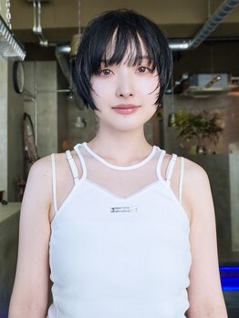ハーヒム(her him)の写真/《平日・土:11:00~21:00》【個性】×【可愛い】ショート&ボブ。自分だけの特別な“1点もの”のヘアを―。