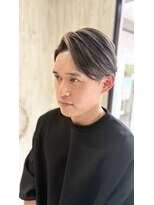 ヘアスペース エアリス(Hair space Earth) センターパートメンズヘア×メッシュ