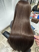 グロウオモロマチ(GLOW OMOROMACHI) 性ストレートで叶える艶髪ロング