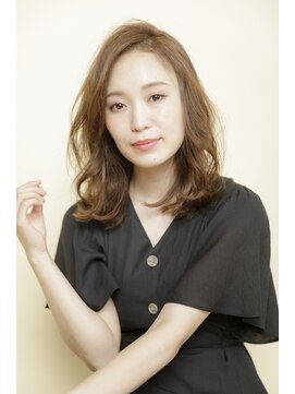 アフロディーテ 銀座(APHRODITE GINZA) グレージュカラー/斜めバング/シルキーベージュ/銀座/東銀座