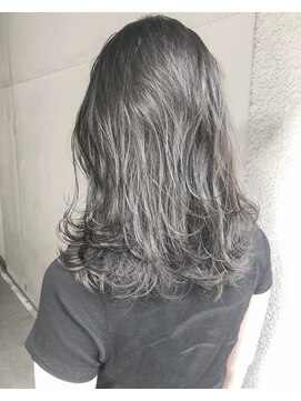ヘアーアンドアトリエ マール(Hair&Atelier Marl) 【Marl】グレージュカラーの外国人風セミディ♪