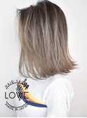 【LOWE】外国人風バレイヤージュと大人ボブのラフスタイル