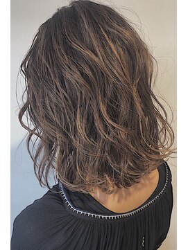 レセ 南柏店(Laissez) オラプレックハイライト 波ウェーブボブ/セミディ【レセ南柏店】