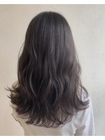 アンヴィ(an-vi) ゆるふわセミロング