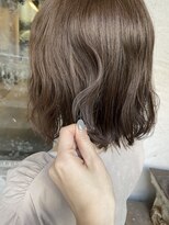 ロイジー(roijir)&nbsp;【roijir 表参道】アッシュベージュ×イルミナカラー