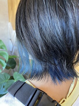 ソル(SOL by INFINI) レイヤーボブ/インナーカラー