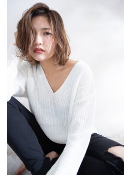 トワイスアップ(TWICE UP) 結べるボブ/グラデーションカラー/イルミナカラー