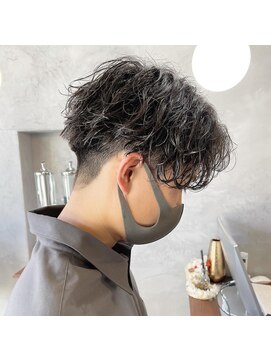 ロンドカスティーヨ 四日市(Lond castillo) 【萩原】波巻きスパイラルパーマ/波巻きパーマ/センターパート