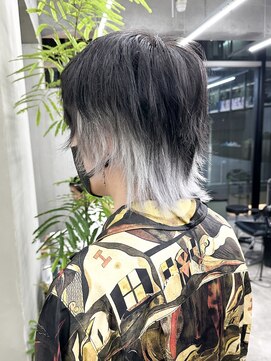 ギークス(GEEKS) 【GEEKS渋谷】マッシュウルフ/インナーカラー/シルバーホワイト