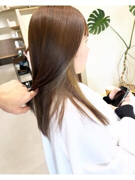 フイ(HUI) 20代30代40代大人かわいいセミロングレイヤー★インナー