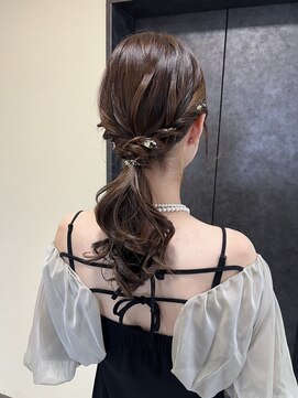 ミラ(Mila) 大人可愛いローポニー♪金箔 銀箔