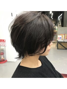 マルフェ 天王寺(marfe) マッシュショートウルフショートレイヤーショートカット