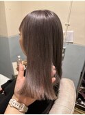 シルバーグレー