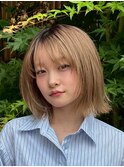 20代30代ボブレイヤーショートボブオリーブカラー顔周りレイヤー