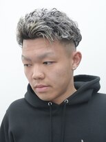 アストロ(ASTRO)&nbsp;フェード×ホワイトメッシュ×パーマ