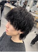 緩めシャドウパーマメンズ縦落ち波巻きツイストスパイラルパーマ