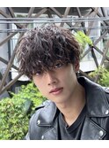 MEN’S HAIR/波巻きツイストスパイラル/リバースセンターパート