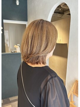 ルウ 押上(rue) 〈押上 半個室〉白髪を活かした明るめベージュ