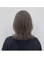 アンリエラ(Unliera)&nbsp;レイヤーカット/くびれレイヤー/くすみベージュ/松山美容室