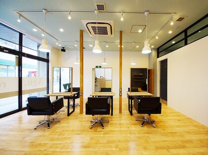 アグ ヘアー ロイ 寝屋川店(Agu hair roy)の写真