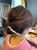 アングゥギャラリー(ungu GALLERY)&nbsp;和装に似合うシニヨンアップ