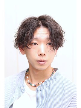 ヘアーアンドグルーミング ヨシザワインク(HAIR&GROOMING YOSHIZAWA Inc.) 【ヨシザワ人形町】センターパートツイストスパイラルパーマ