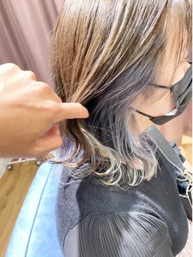 アヴァンス 天王寺店(AVANCE.) インナー×ペールブルー