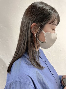 ココロクレド(COCOLO credo) オリーブグレージュ×ストレートヘア