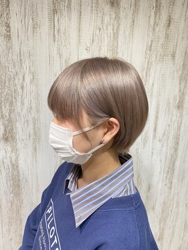 ゼルレーヴ(ZELE reve) マッシュショート×ホワイトベージュ