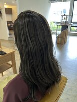 エムドットヘアーサロン(M. hair salon)&nbsp;カーキーアッシュ カーキー強め