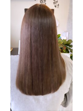 オーシャンシェリー(Ocean Sherry) 美髪ストレート