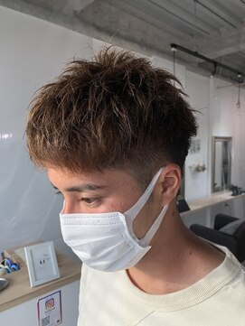 ヴィータアレグリア(Vita Alegria) メンズカット刈り上げブロック＋ショート動きのあるスタイルに◎