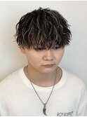 ツイストスパイラル ハイライト ホワイトメッシュ 新宿