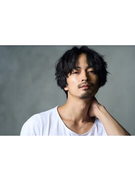 アクトヘアー(a.c.t hair) メンズパーマ×センターパート