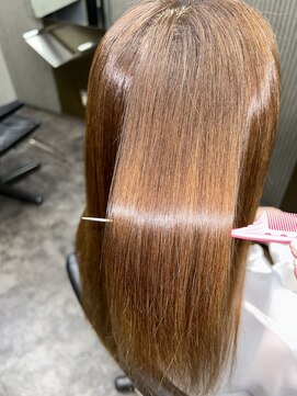 ウェービーポーズ美容室 美髪矯正