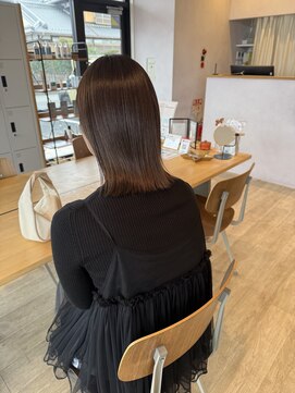 ナイアバイアヌエヌエ(naia by anuenue) ベージュカラー